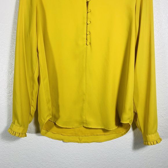 LOFT Yellow Quarter Button Ruffle Sleeve Cuff Blouse Size XS Women’s - Picture 4 of 9